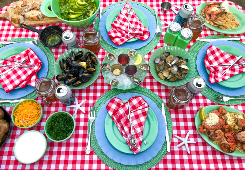 Entertaining with Jadeite Dishes